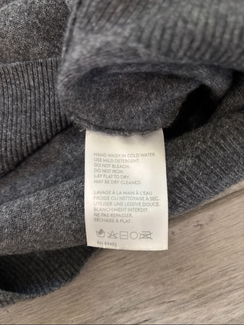 Lorenzo Uomo Charcoal Grey 100% Cashmere V-Neck Sweater Size L Quiet Luxury - Picture 5 of 9